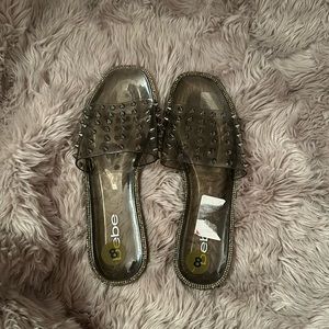 BEBE size 8 rhinestone clear sandals